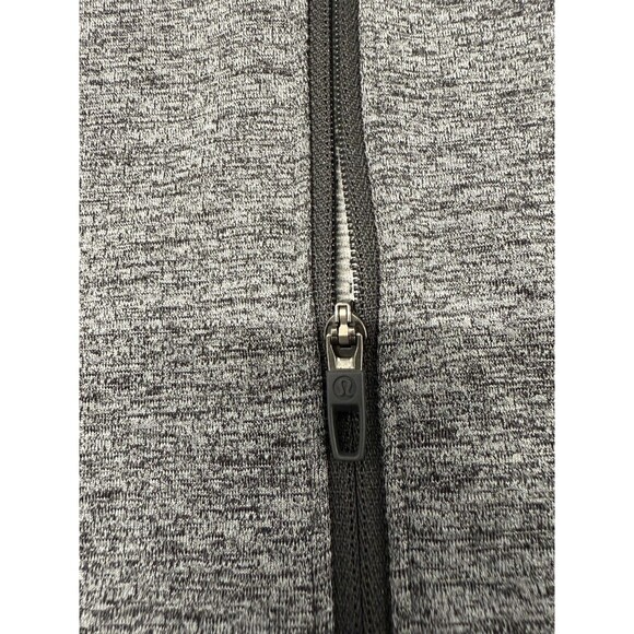Lululemon Textured Tech Bomber Jacket.Graphite Gray/Vapor.Men. Sz S - Picture 15 of 16